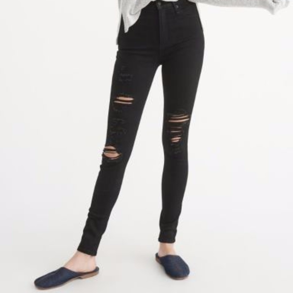 Abercrombie & Fitch Ripped Black High-Rise Skinny